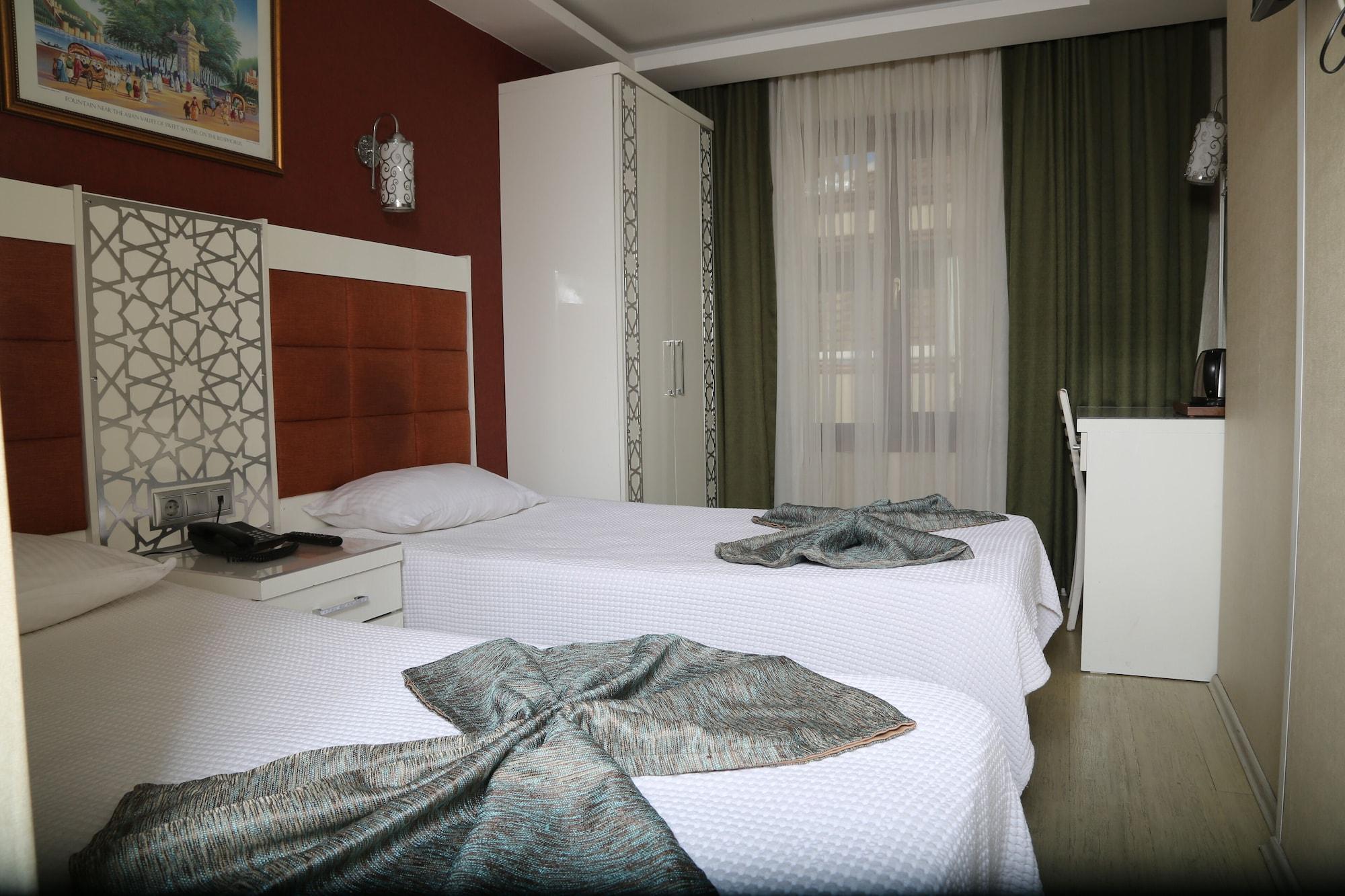 Istanbul River Hotel Exterior photo